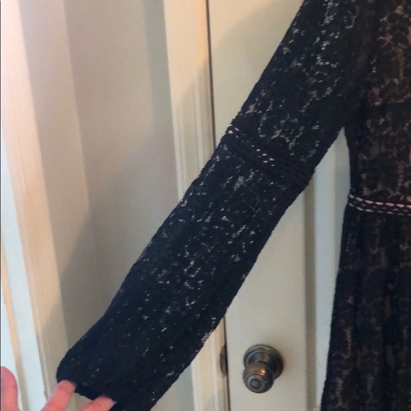 Black and Nude dress - never worn - Picture 4 of 4